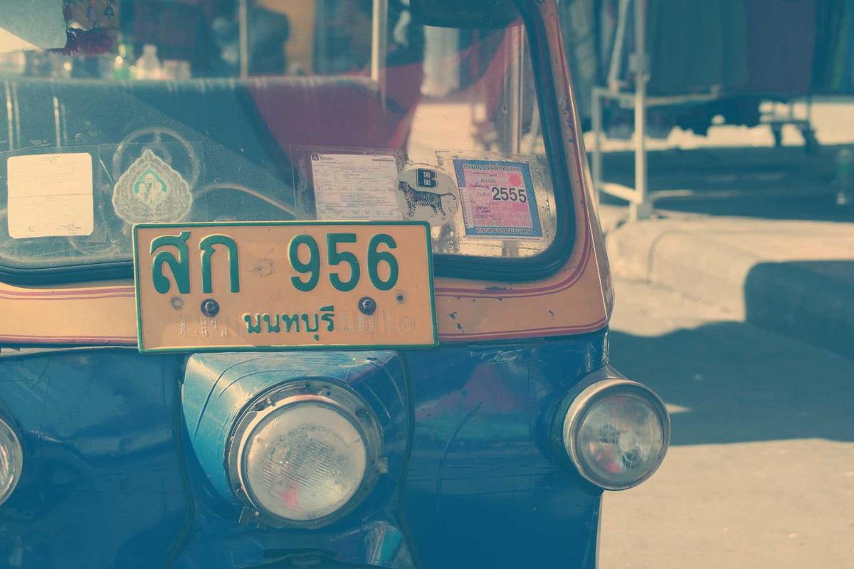 7 HP 2 Jutaan Terbaik April 2026: AMOLED, Baterai Jumbo & 5G untuk Gaming Santai